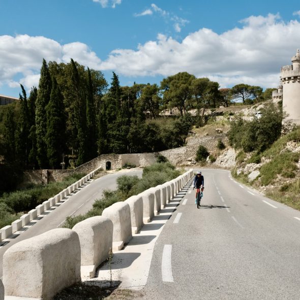 micro adventure alpilles bike