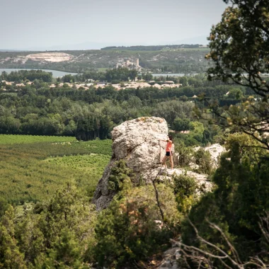 sauveterre grand avignon randonnée nature