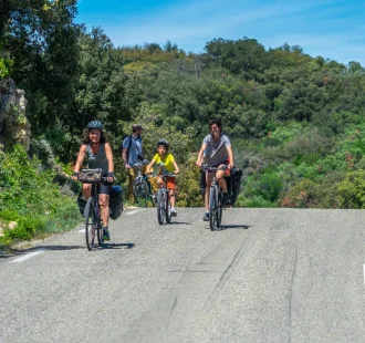 balade vélo pont du gard ont avignon famille