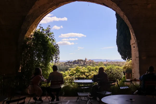 cafe hortus jardins de l'abbaye villeneuve lez avignon