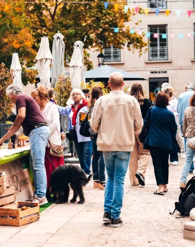 Bien Bon – La Place des Gourmands à Velleron : le marché agricole en fête !