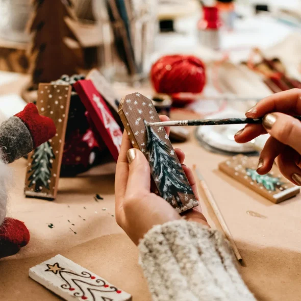 Marchés de Noël à Avignon : où dénicher des cadeaux de créateurs locaux ?