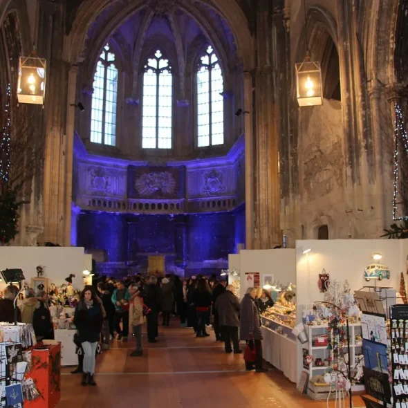 Marchés de Noël à Avignon : où dénicher des cadeaux de créateurs locaux ?