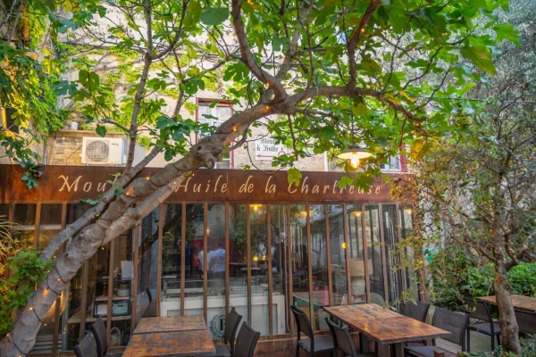 Où bruncher autour d’Avignon ? découvrez ces 5 lieux gourmands