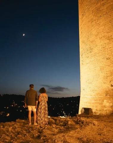 Villeneuve lez Avignon au clair de lune