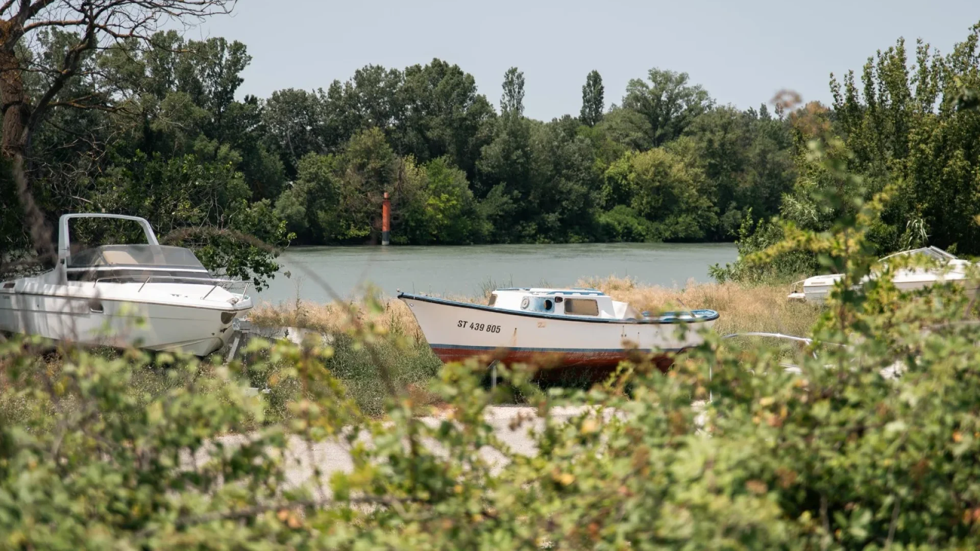 bateaux riviere le pontet