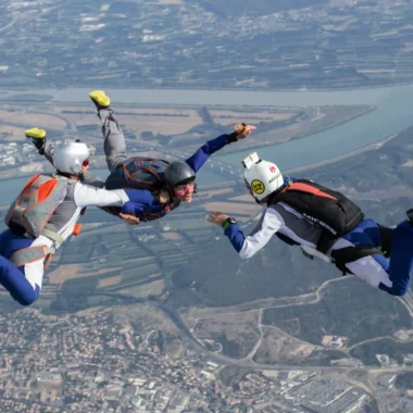 saut parachute skydive pujaut