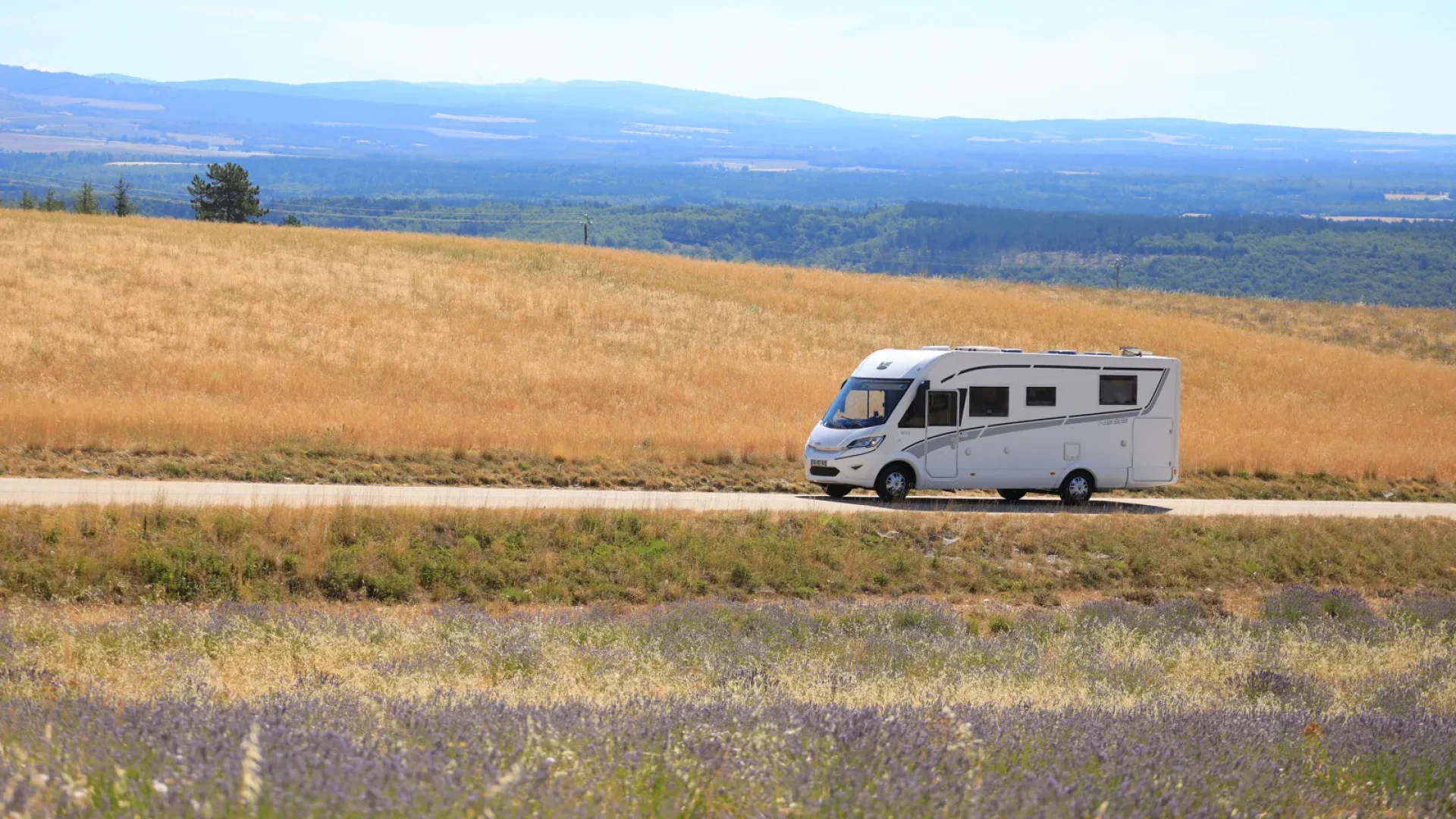camping car lavande