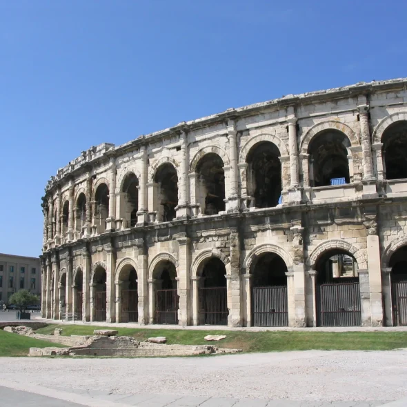 Nimes